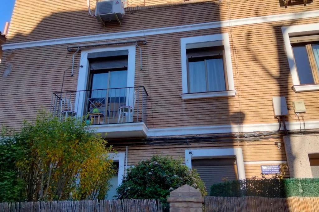 Apartamento Turistico Zaragoza Dış mekan fotoğraf